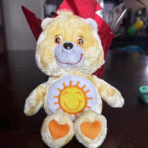 Care Bears Other - 2004 Care Bears Funshine Bear 8" Special Edition Plush Yellow Sun